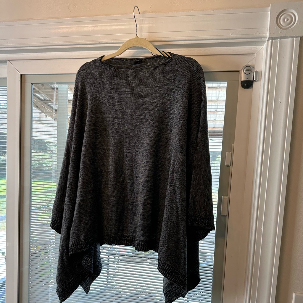 Lululemon Divinity Scarf Poncho Gray